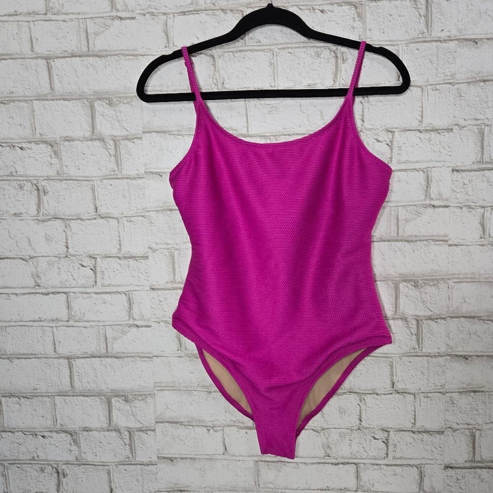 Old Navy one piece swimsuit
